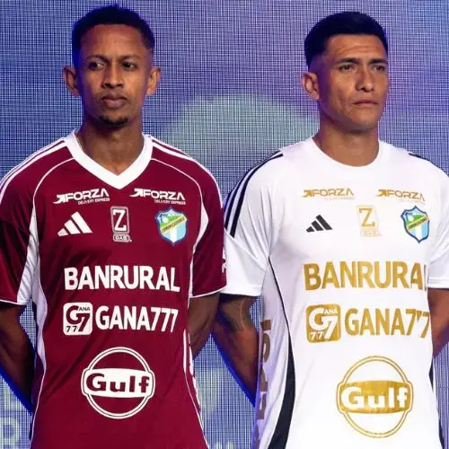 uniformes de comunicaciones 2025