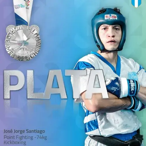 José Santiago Kickboxing medalla de plata