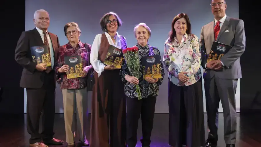 Presentaron el libro de Julia Vela acerca de el Paabanc