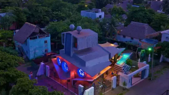 Spaceship Restaurant El Paredón