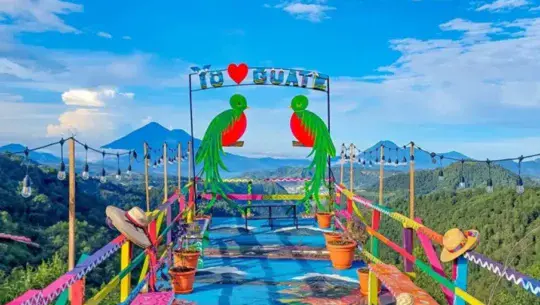 mirador vista al lago