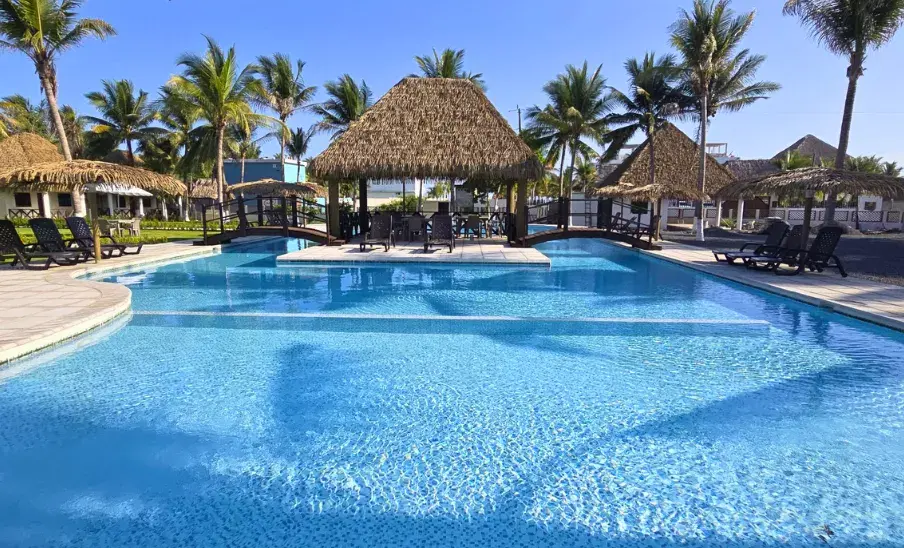 Hotel El Marinero, un espacio tropical en Monterrico, Santa Rosa