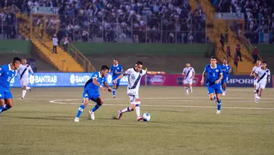 partido de Guatemala vs El Salvador en las eliminatorias mundialistas 2025