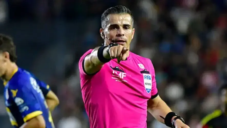 Árbitros para el Guatemala vs Surinam por Eliminatoria Mundialista de la Concacaf 2025