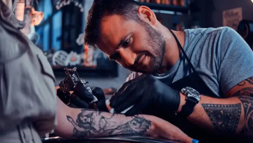 Convenci&oacute;n de Tatuadores 2025 en Guatemala