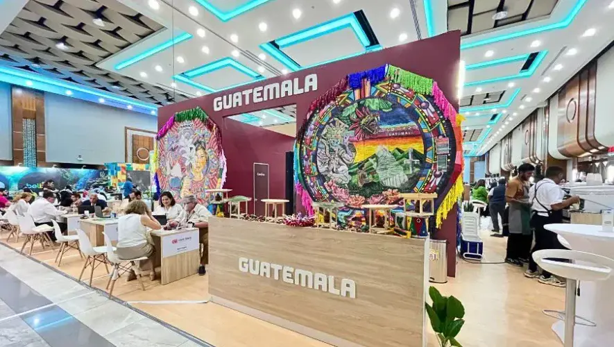 stand de Guatemala en la feria CATM 2025
