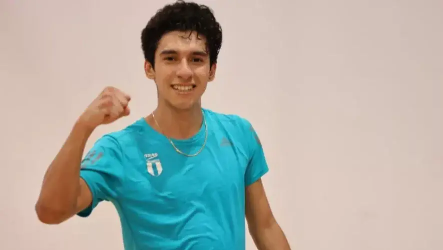 Alejandro Enríquez ganó el oro en Juegos Bolivarianos 2025 en Squash