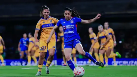 Ana Lucía Martínez concluyó el Torneo Apertura 2025 con Cruz Azul Femenil tras una gran temporada