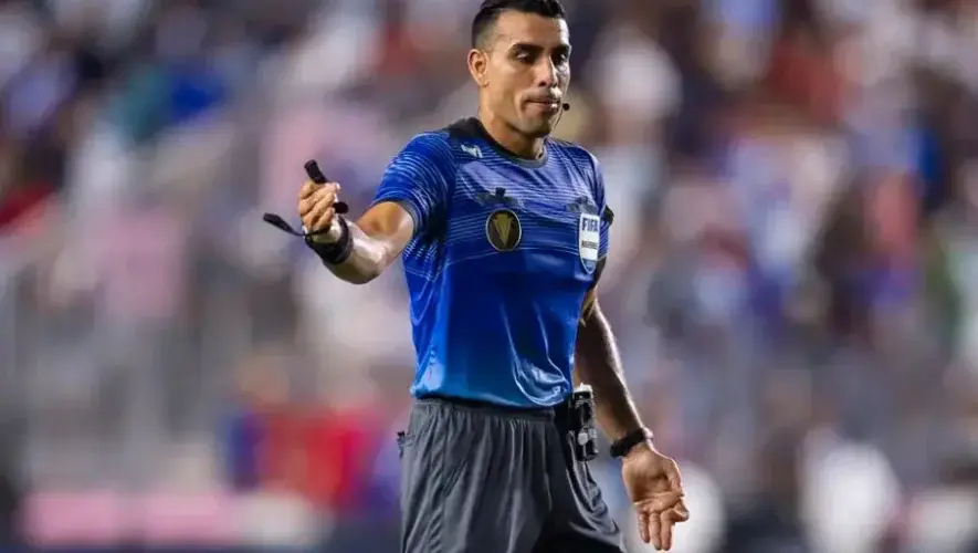 Árbitros para el partido Guatemala vs Surinam por la jornada 6 de Eliminatoria Mundialista 2026