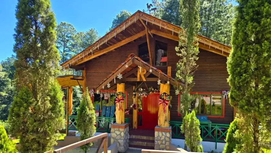 Casa de Santa en El Remanso de Tecpán