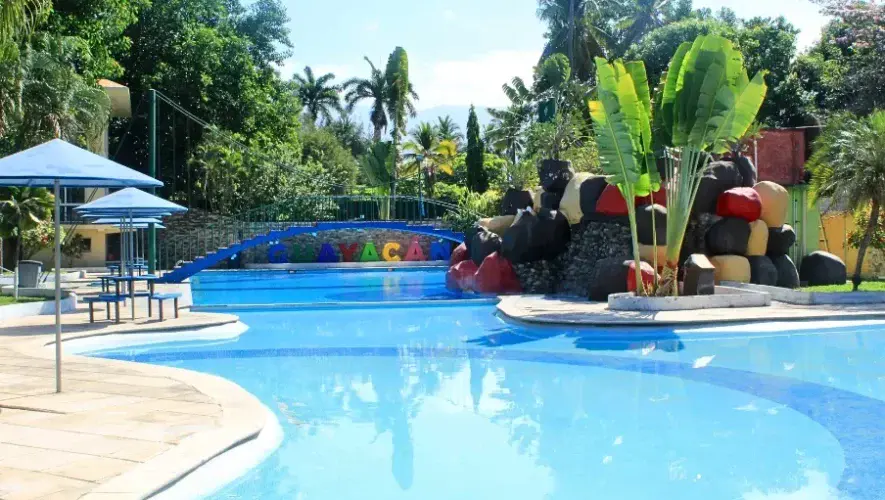 Centro Recreativo y Vacacional Guayacán