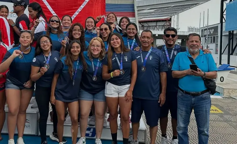 Copa Germán Marín Mora 2025 La selección femenina de Waterpolo de Guatemala ganó la medalla de bronce
