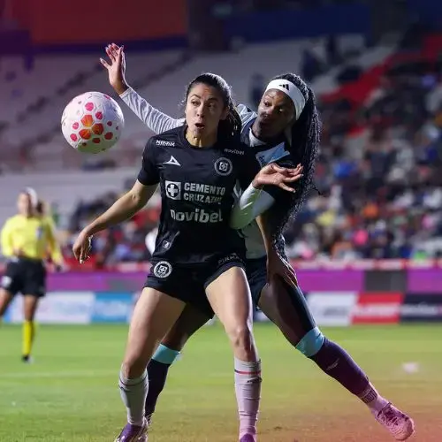Cruz Azul Femenil vs Tigres Femenil Semifinales