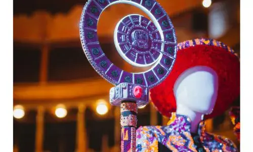Elementos traje nacional Raschel Paz Miss Universe 2025
