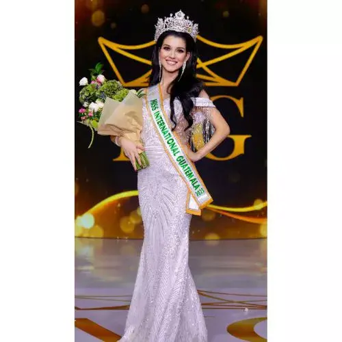 Hilda Gutiérrez representa a Guatemala en Miss International 2025