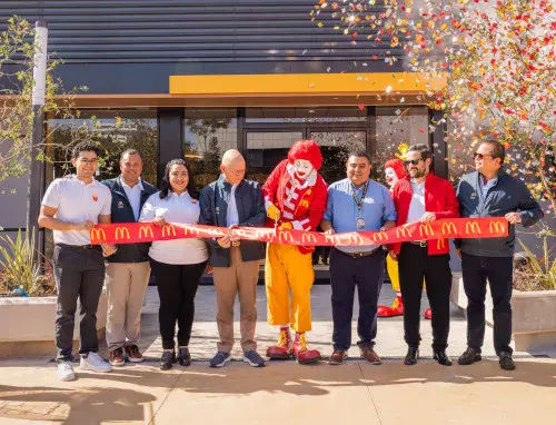 McDonald's abre su restaurante más innovador en Zona 13