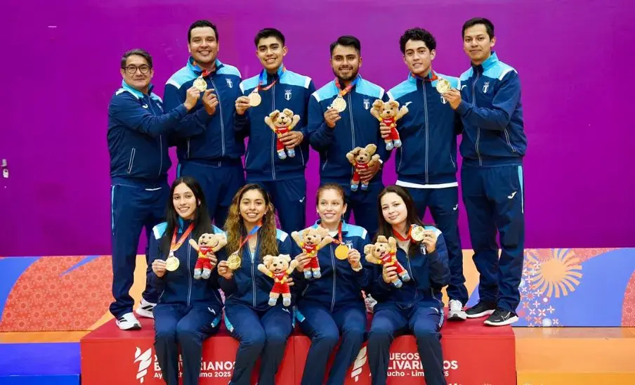 Selección Nacional de Bádminton logró el oro por equipos en los Juegos Bolivarianos 2025