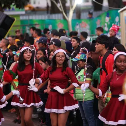 Un Desfile de Bandas Navideñas 2025 en Guatemala