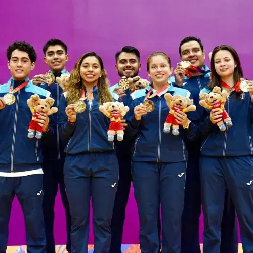 medalla de oro por equipos para Badminton guatemalteco en los Juegos Bolivarianos 2025