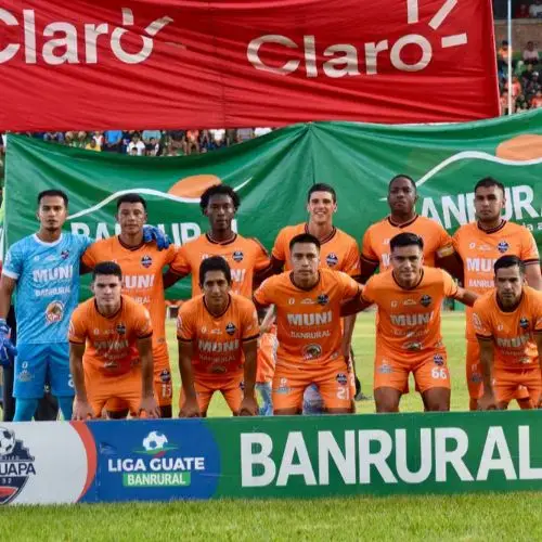 Achupa enfrenta a Mixco en los cuartos de final