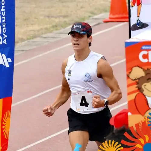 Andrés Fernandez ganó oro en los Juegos Bolivarianos 2025