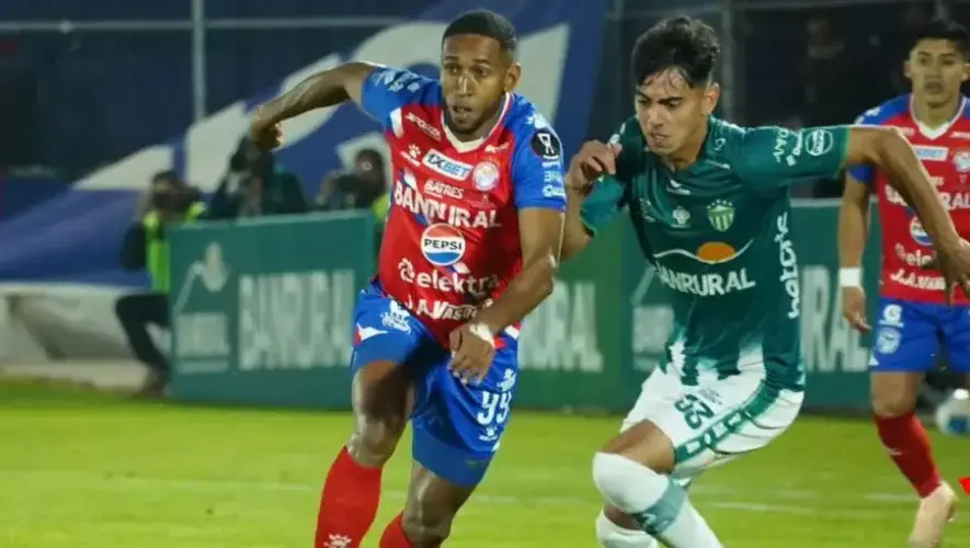 Antigua vs Xelajú Hora y dónde ver en vivo la vuelta de los cuartos de final del Apertura 2025