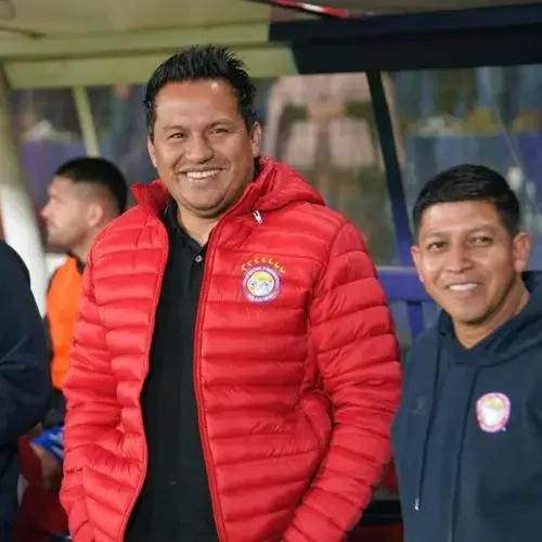 Entrenador guatemalteco Amarini Villatoro entrenador de Cartaginés