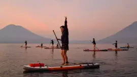Lugares que rentan paddle boards en el Lago de Atitlán