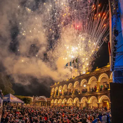Lúmino Fest 2025 trae la magia de la Navidad a Antigua Guatemala