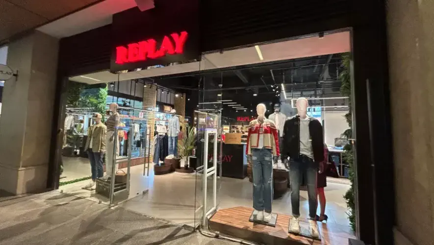 Primera tienda REPLAY de Centroamérica abrió sus puertas en Guatemala