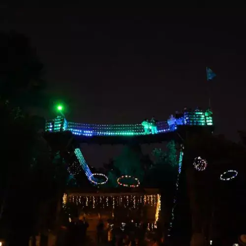 Puente Navideño Xwan 2025