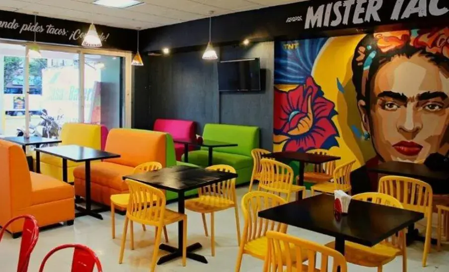 Mister Taco, el restaurante de comida mexicana y coloridos espacios en Ciudad de Guatemala