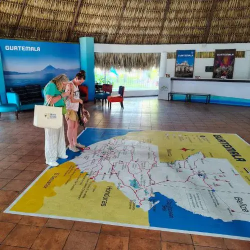 Visita del crucero MS Vista a Guatemala 2025