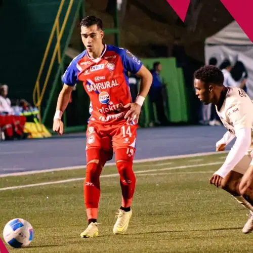 Xelajú recibe a Antigua GFC en los cuartos de final ida