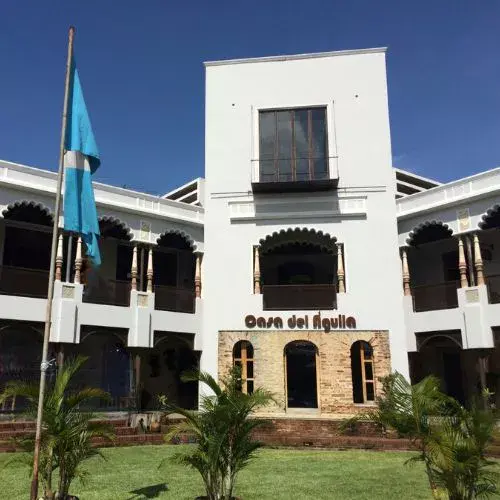 Lugares en 4 Grados Norte en la Ciudad de Guatemala