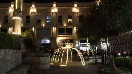 decoración navideña en el Parque Centroamérica