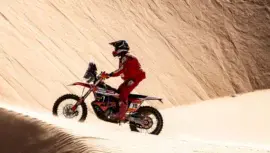 Arredondo vivió su mejor actuación en el desierto al superar la Etapa 10 del Rally Dakar 2026