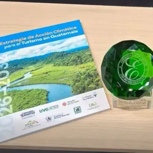 Camtur ganó el Premio Excelencias Turísticas Verde en Fitur 2026