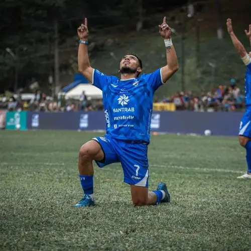 Cobán Imperial vs Comunicaciones jornada 2 de la liga nacional