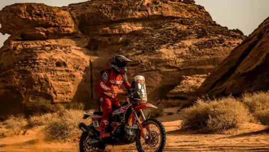 Etapa 4 del Rally Dakar 2026 Arredondo cerró la exigente fase Maratón en Arabia Saudita