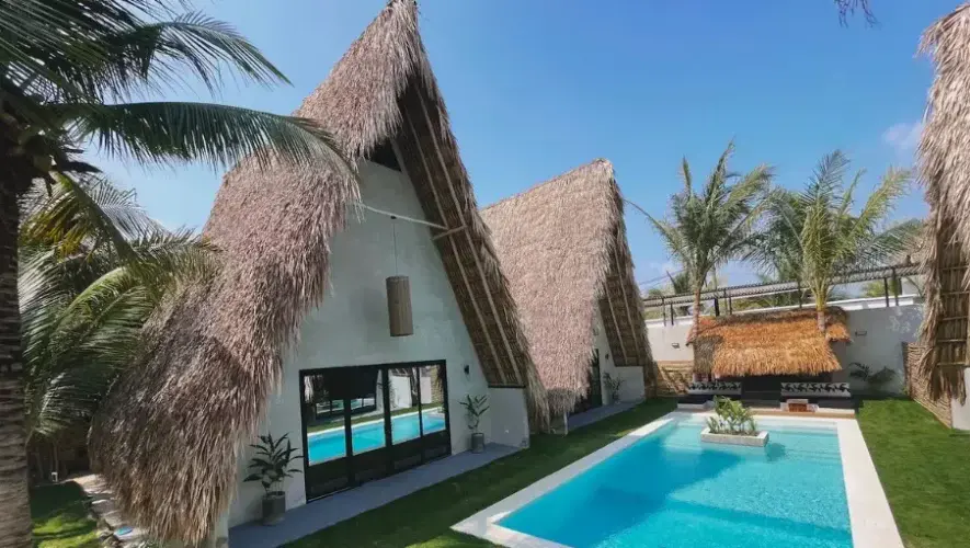 La Bahía Villas
