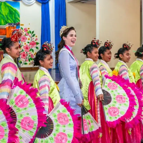 Visita de Fatima Bosch a Villa de las Niñas 2026