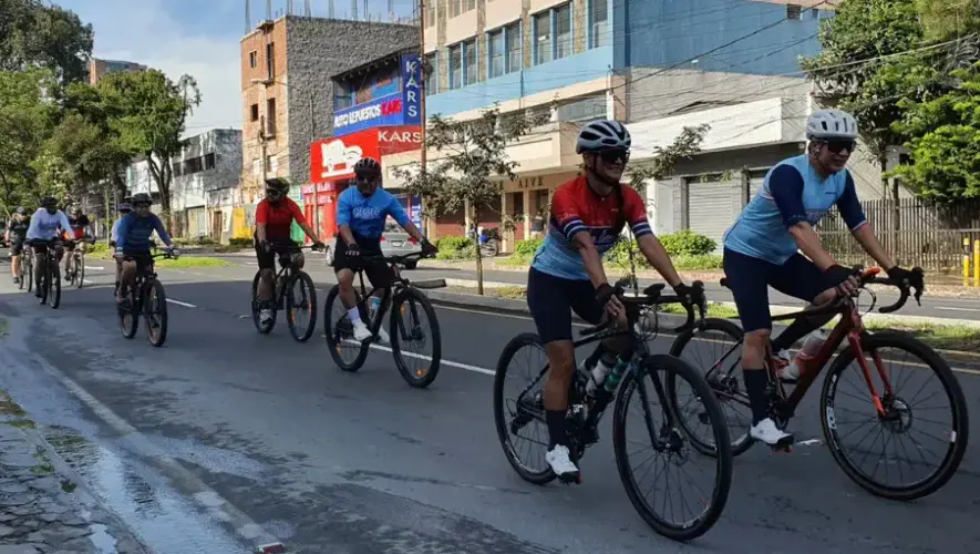 Colazo urbano de 25 Km para comenzar los entrenos del 2026