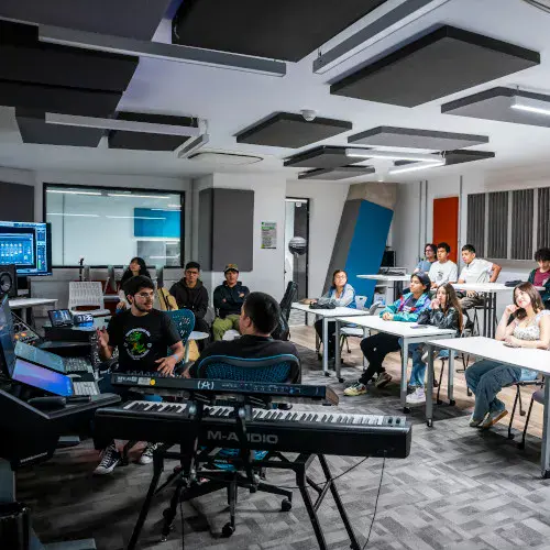 Actividades de la Experiencia UVG 2026 Your stage