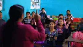 Aprobaron ley que restablece la carrera de magisterio en Guatemala