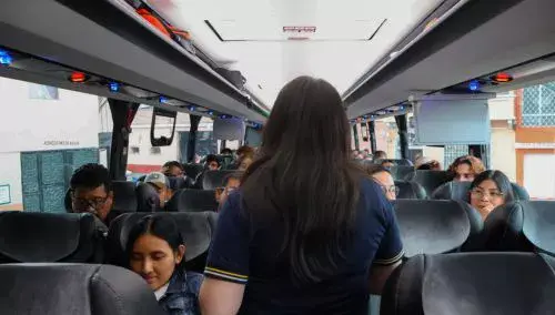 Buses a los parques del Irtra en Retalhuleu