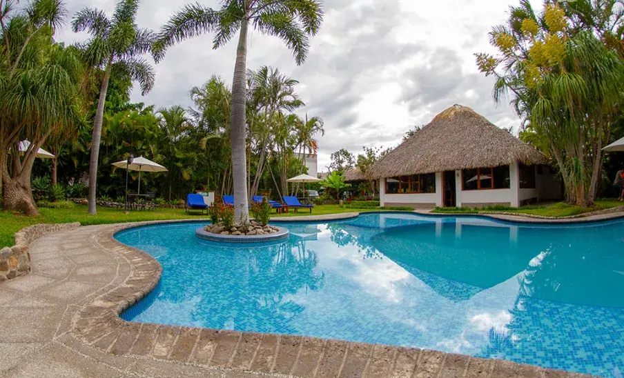 Dos Mundos Panajachel, un hotel para relajarse en el Lago de Atitlán