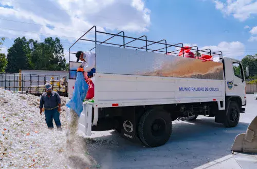 Guatemaltecos por la Nutrición, de Castillo Hermanos, impulsa economía circular en Huehuetenango