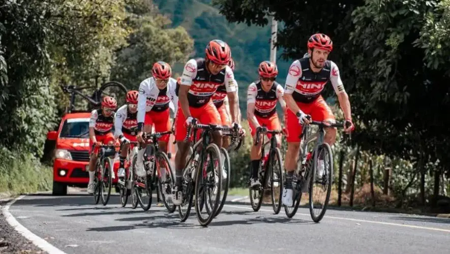 Hino One La Red Suzuki representará a Guatemala en la Vuelta Ciclística de República Dominicana 2026