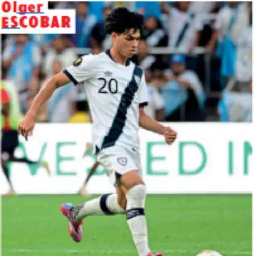 Olger Escobar entre los 50 mejores de World Soccer 2026